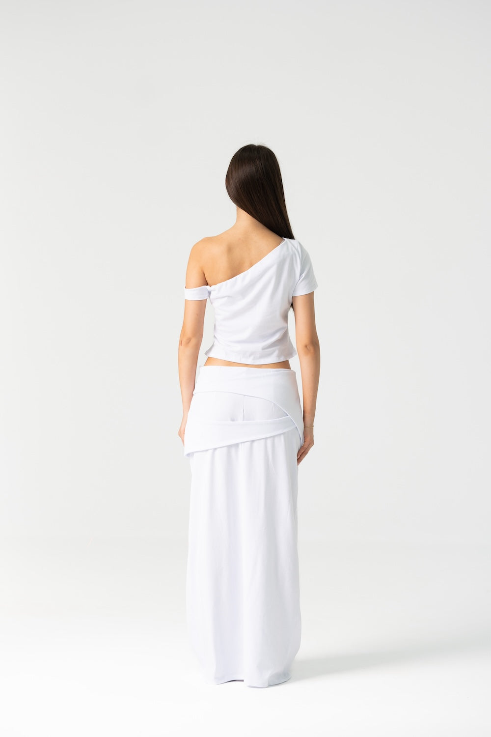 Nia Skirt Set in White