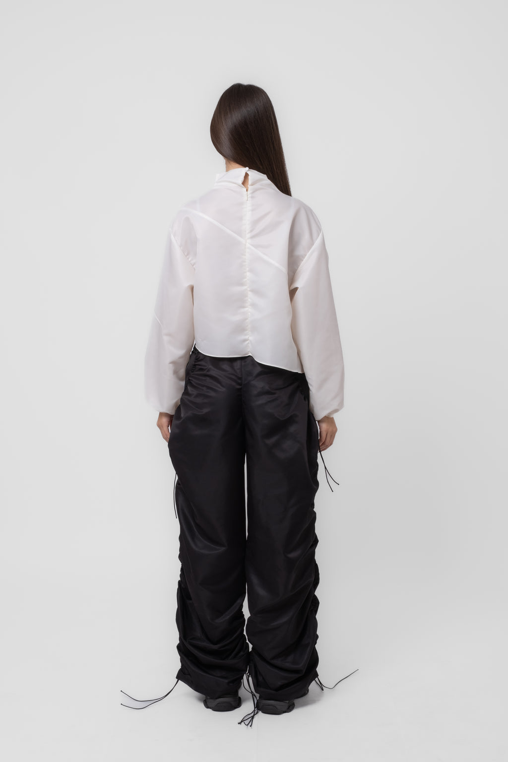 Merle Parachute Black Pants