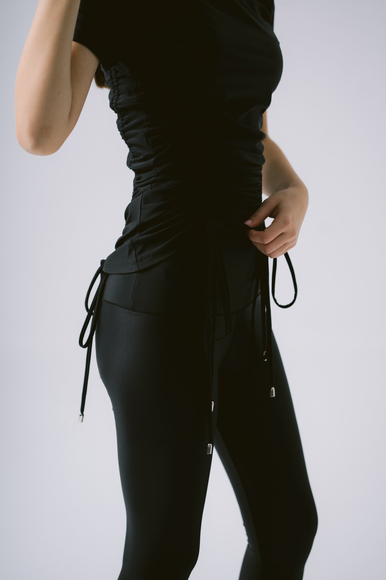 Cyro Set In Black
