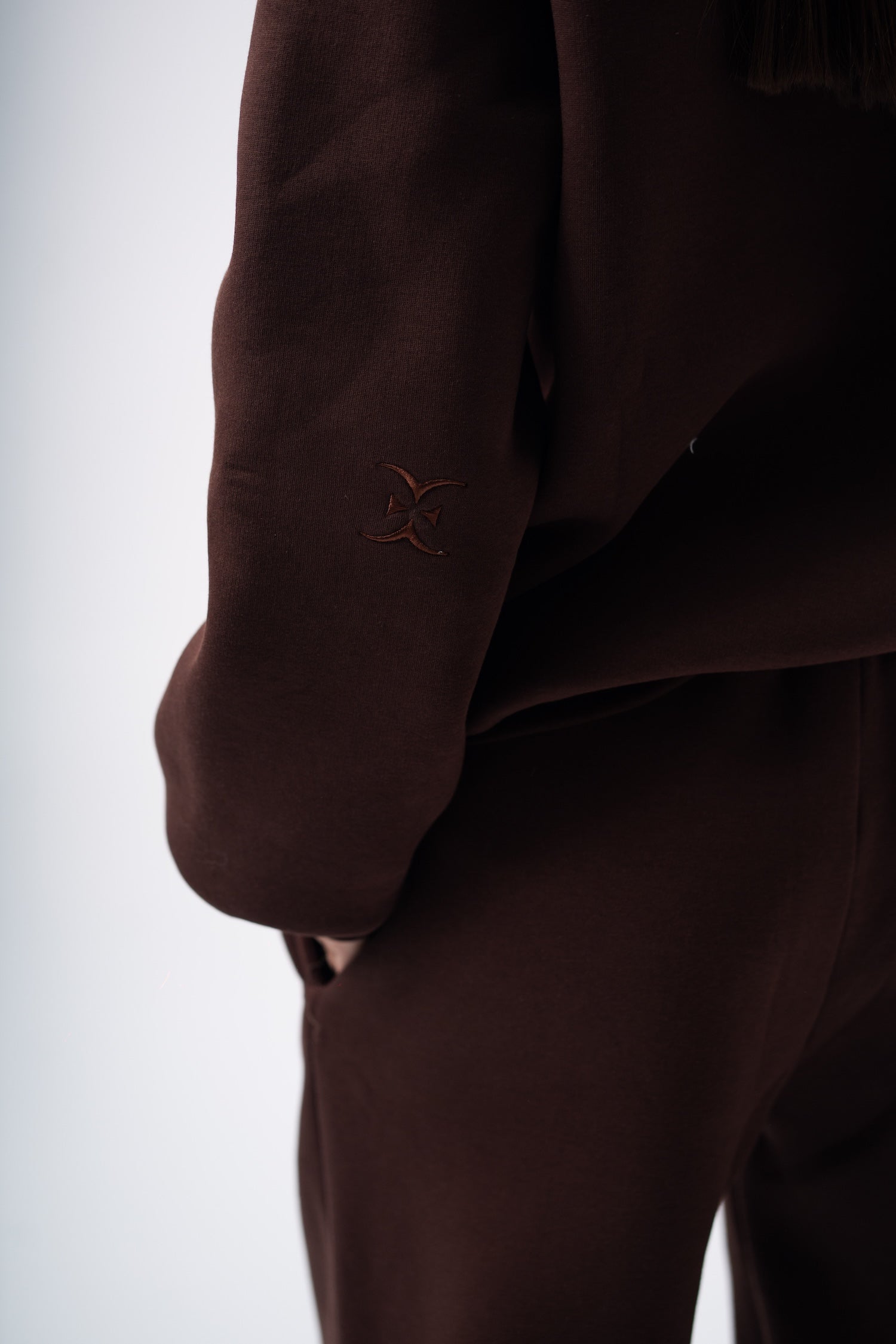 Eclips Pants Set in Brown