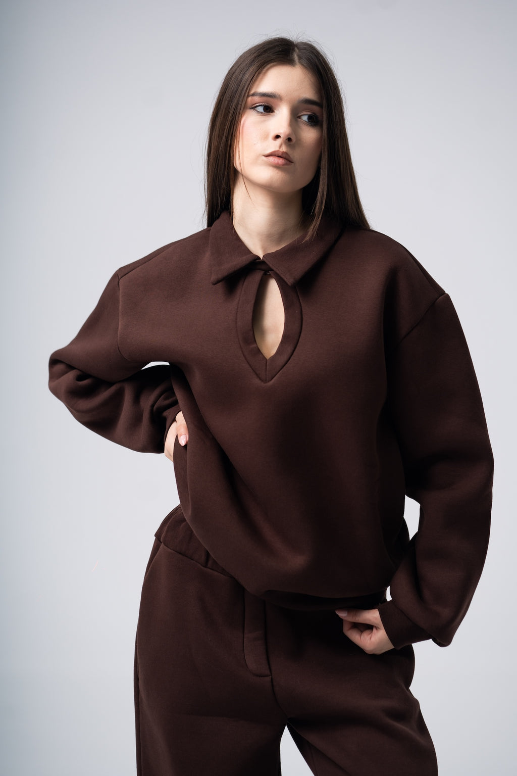Eclips Pants Set in Brown