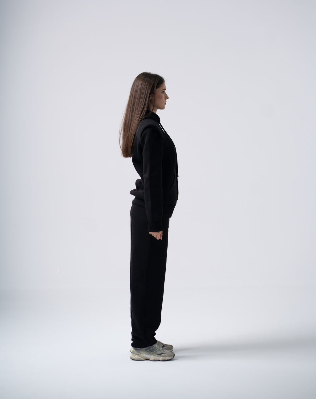 Xahari Set in Black