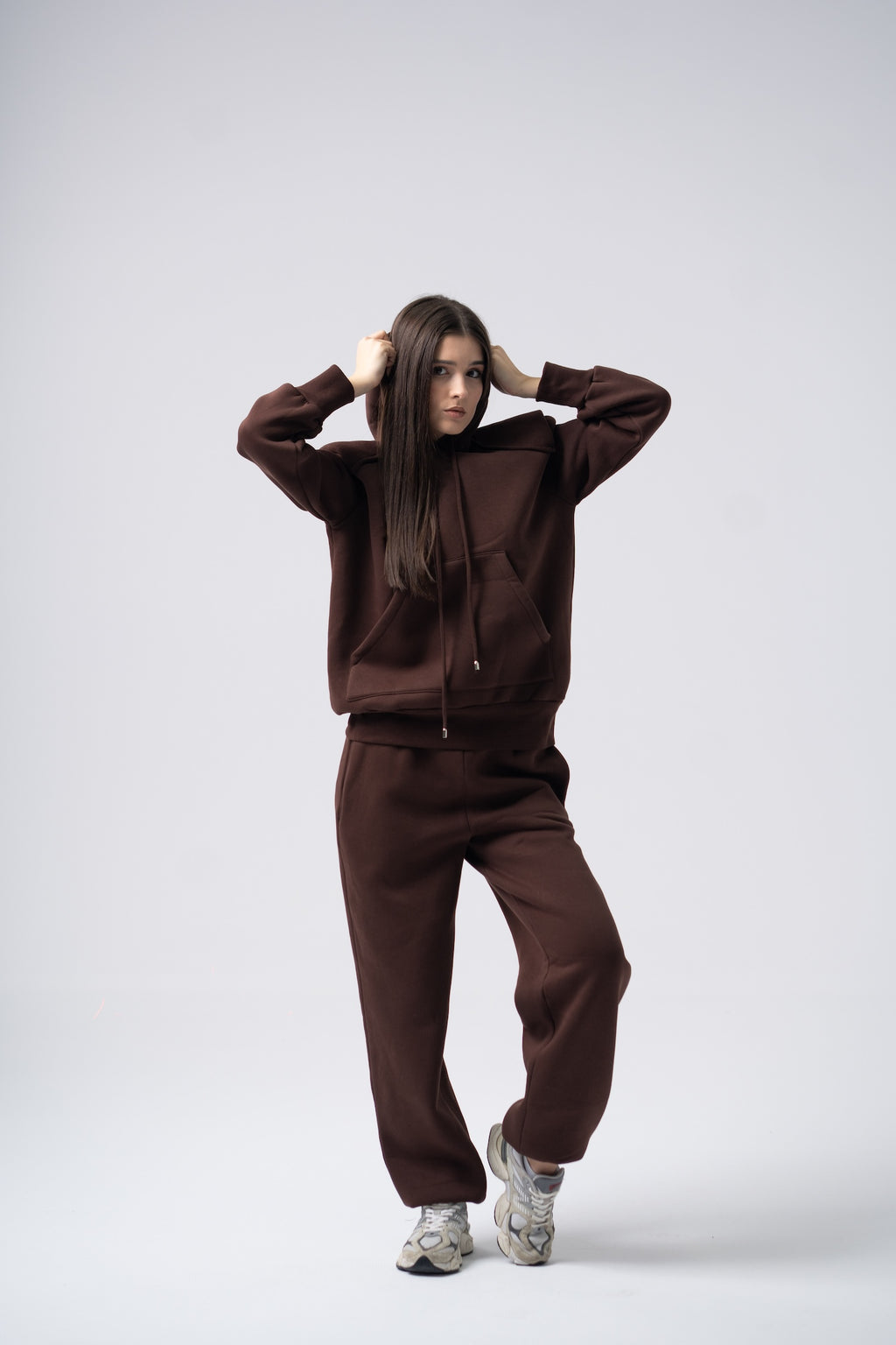 Xahari Set in Brown