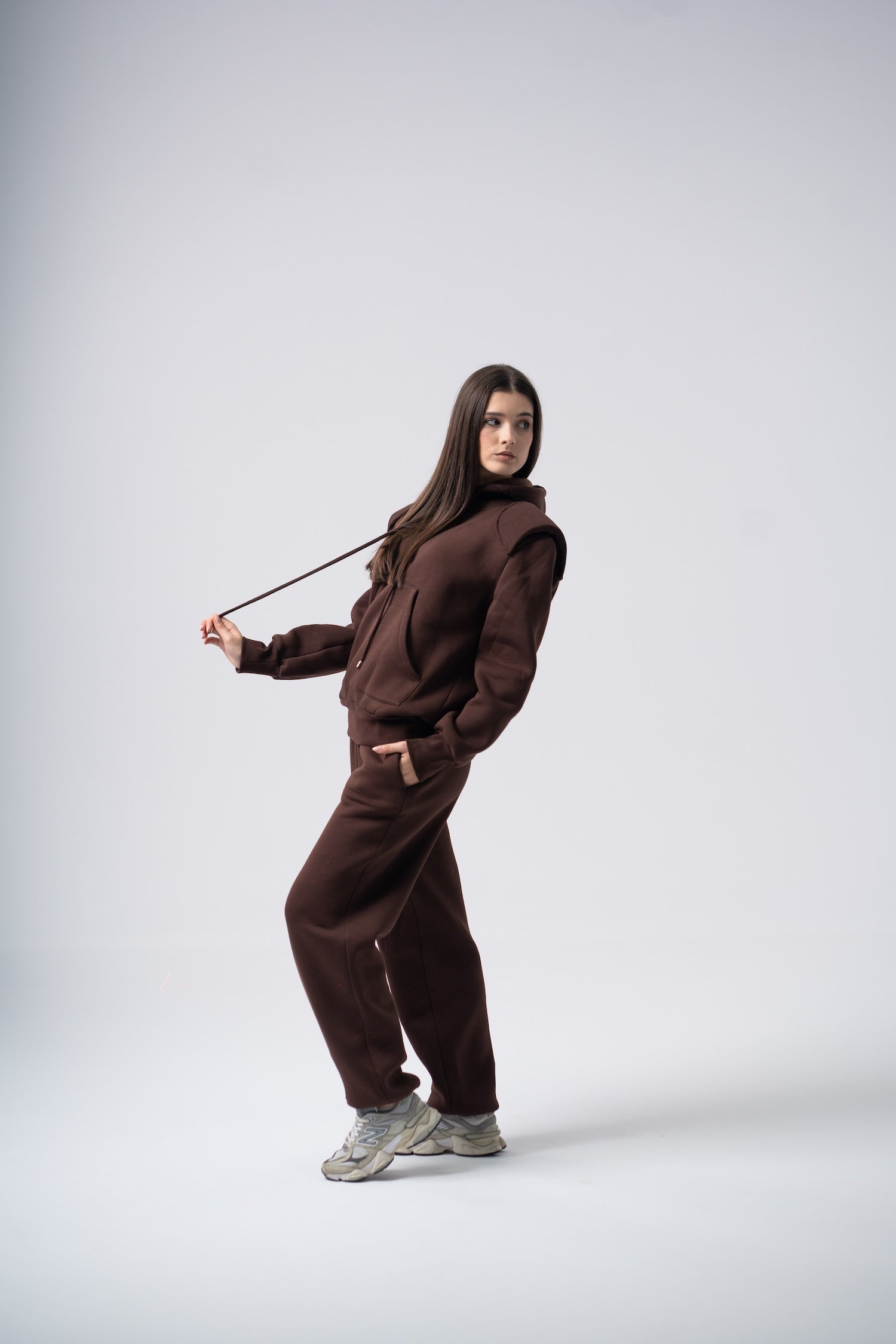Xahari Set in Brown