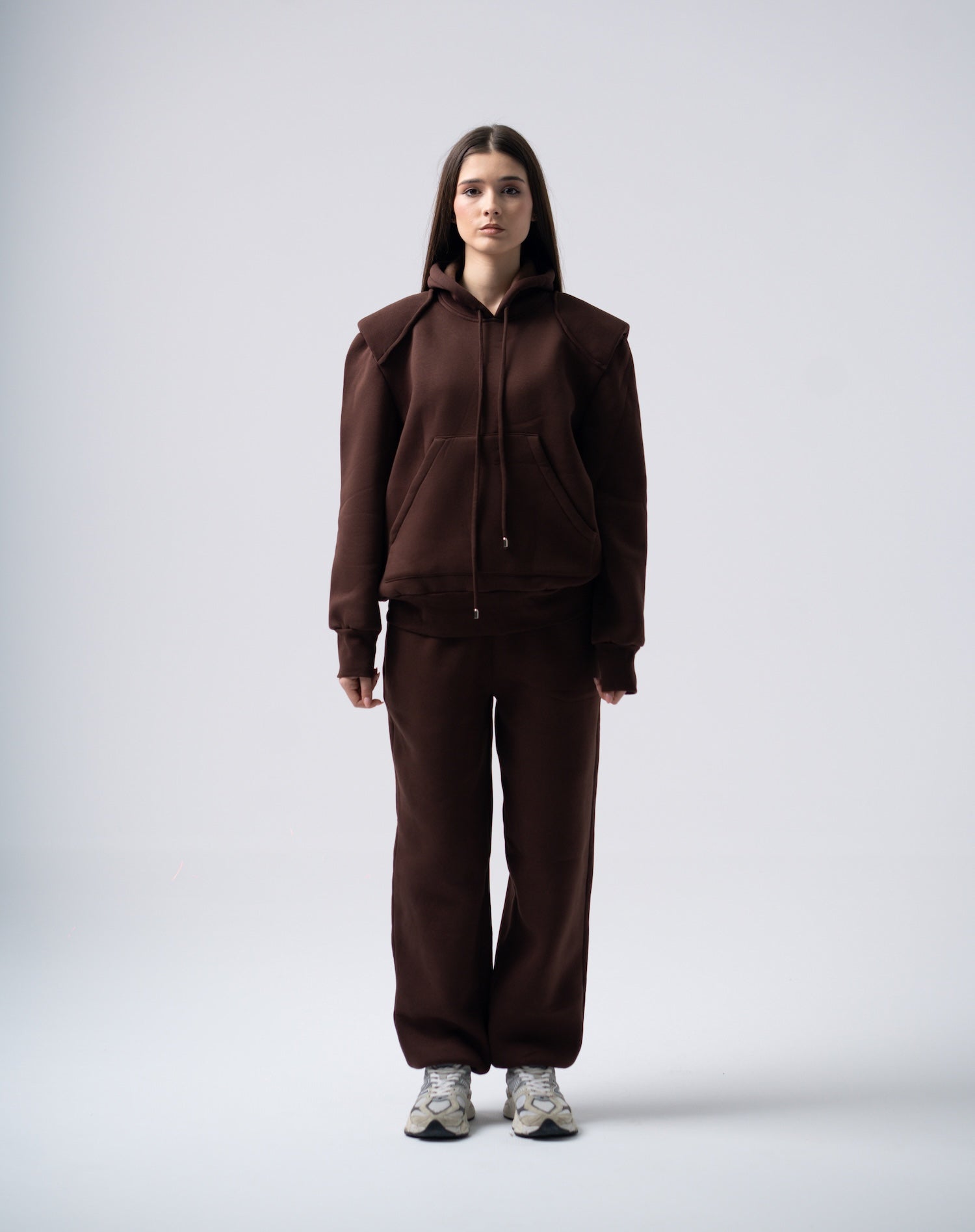 Xahari Set in Brown
